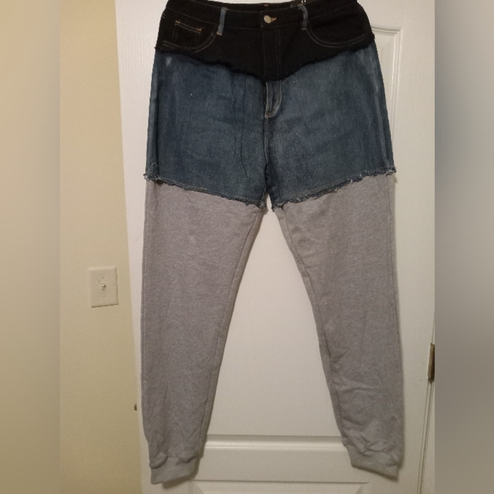 Pants - Picture 2 of 3